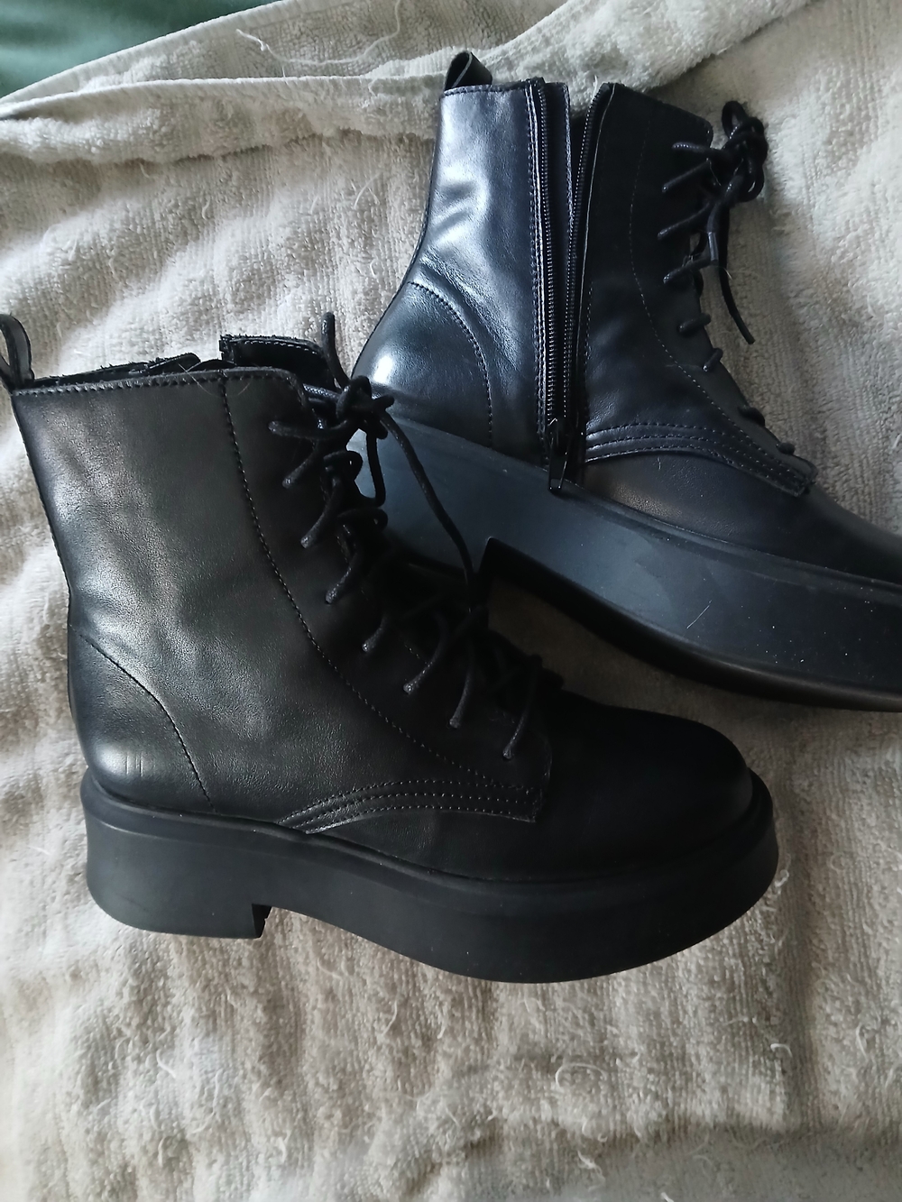 Steve Madden Black Platform Lace-Up Combat Boots
